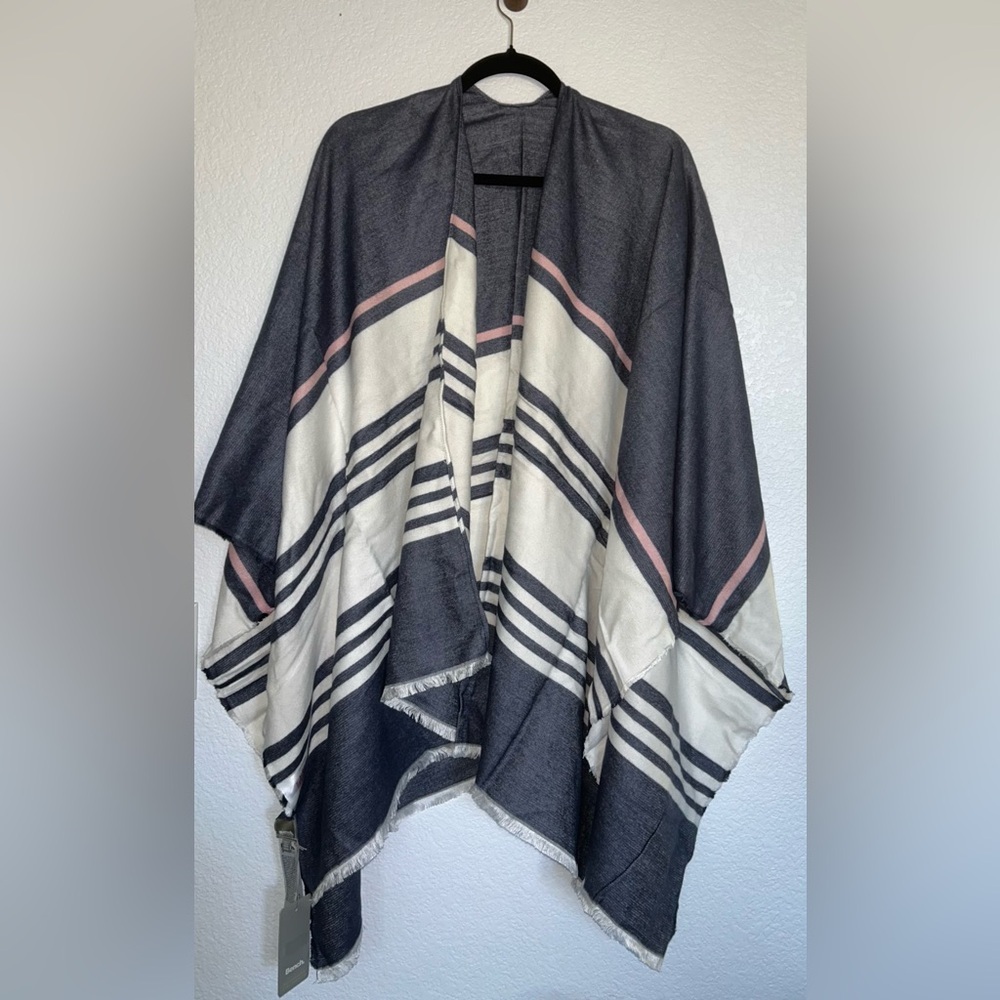 💖5 for $50💖Bench Blue, white and pink Striped Poncho - Picture 3 of 11